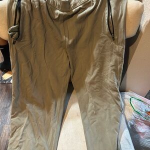 Men's Tan Pants